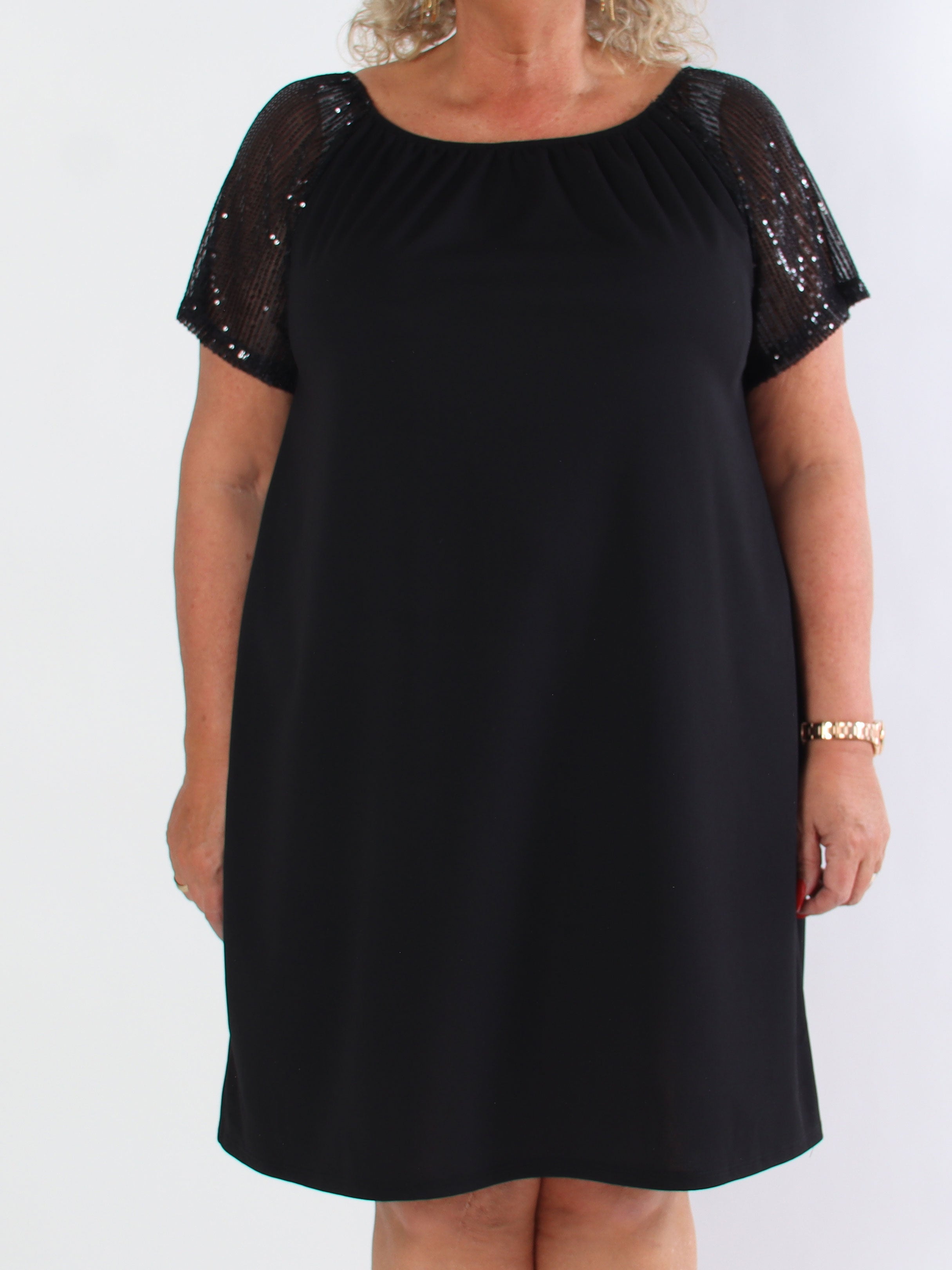 Kim - Söt elastisk plus size klänning med paljettärmar